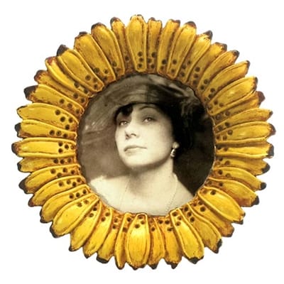 World Buyers Sunflower Frame