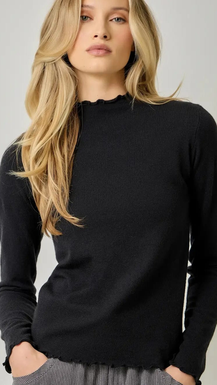 Mystree Lettuce Edge Essential Sweater