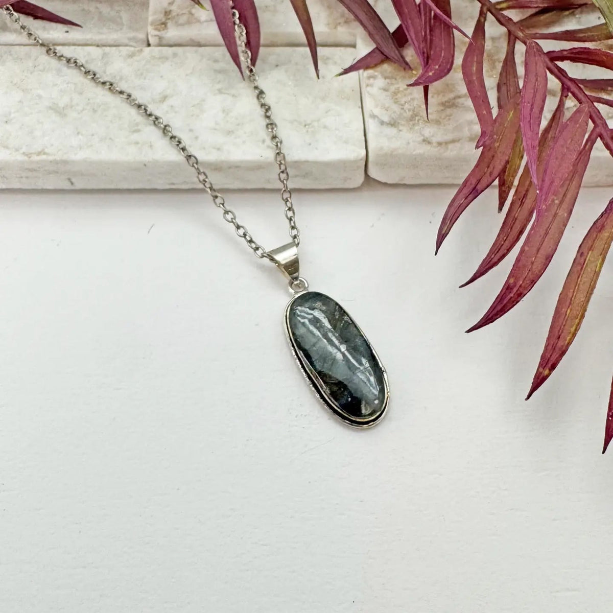 Anju Labradorite Stone Necklace