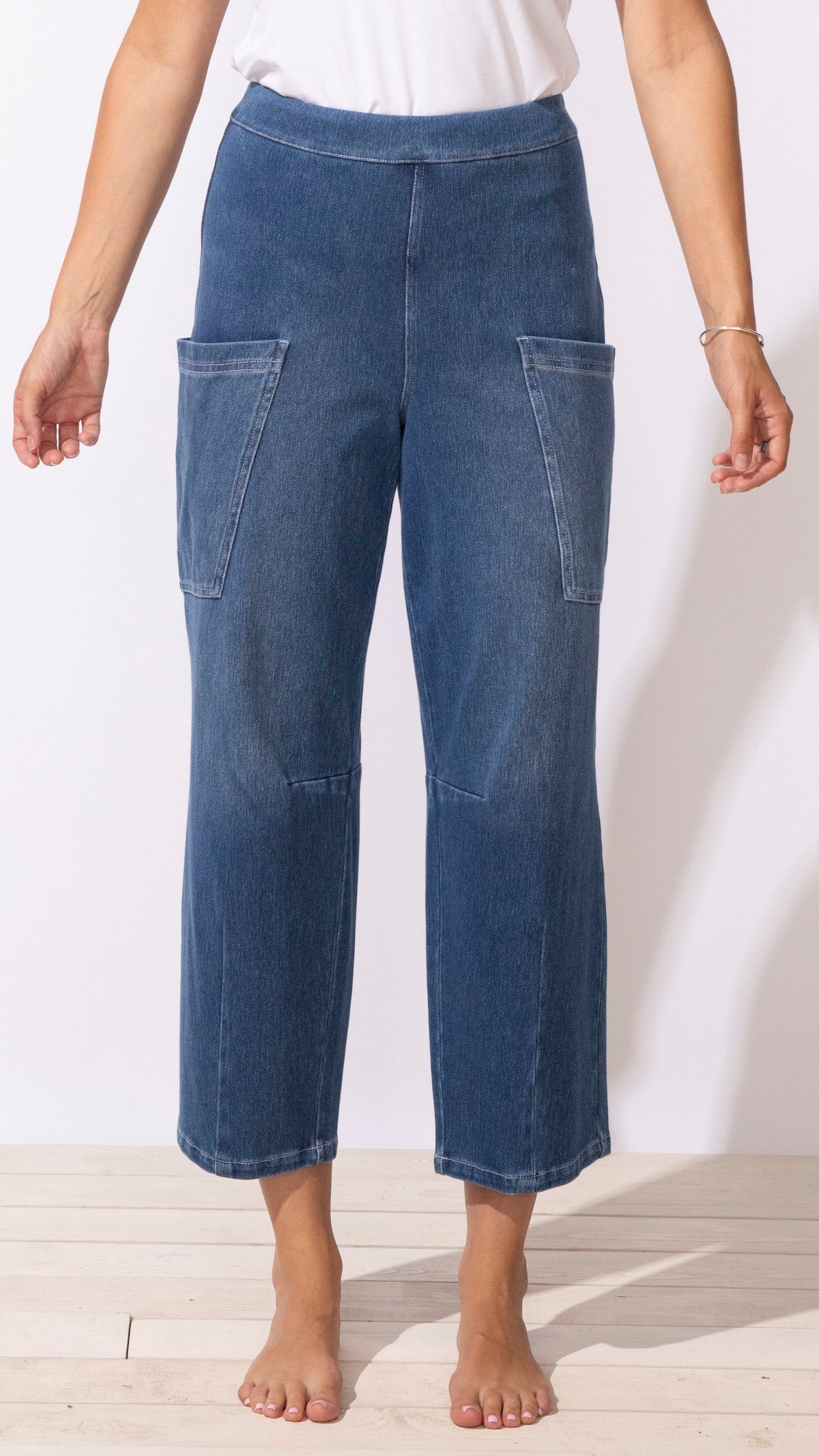 Escape Comfort Darted Flood Jean