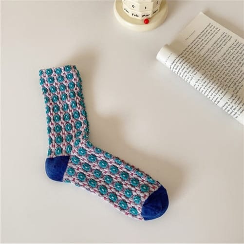 Cluster Bloom Pattern Crew Socks - Multiple Colors