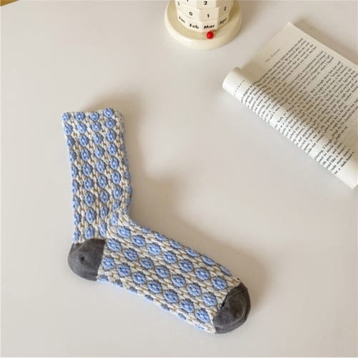Cluster Bloom Pattern Crew Socks - Multiple Colors