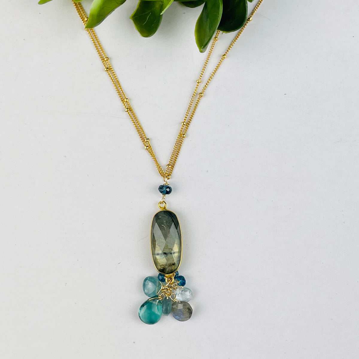 Alicia Van Fleteren Labradorite Oval Cluster Necklace
