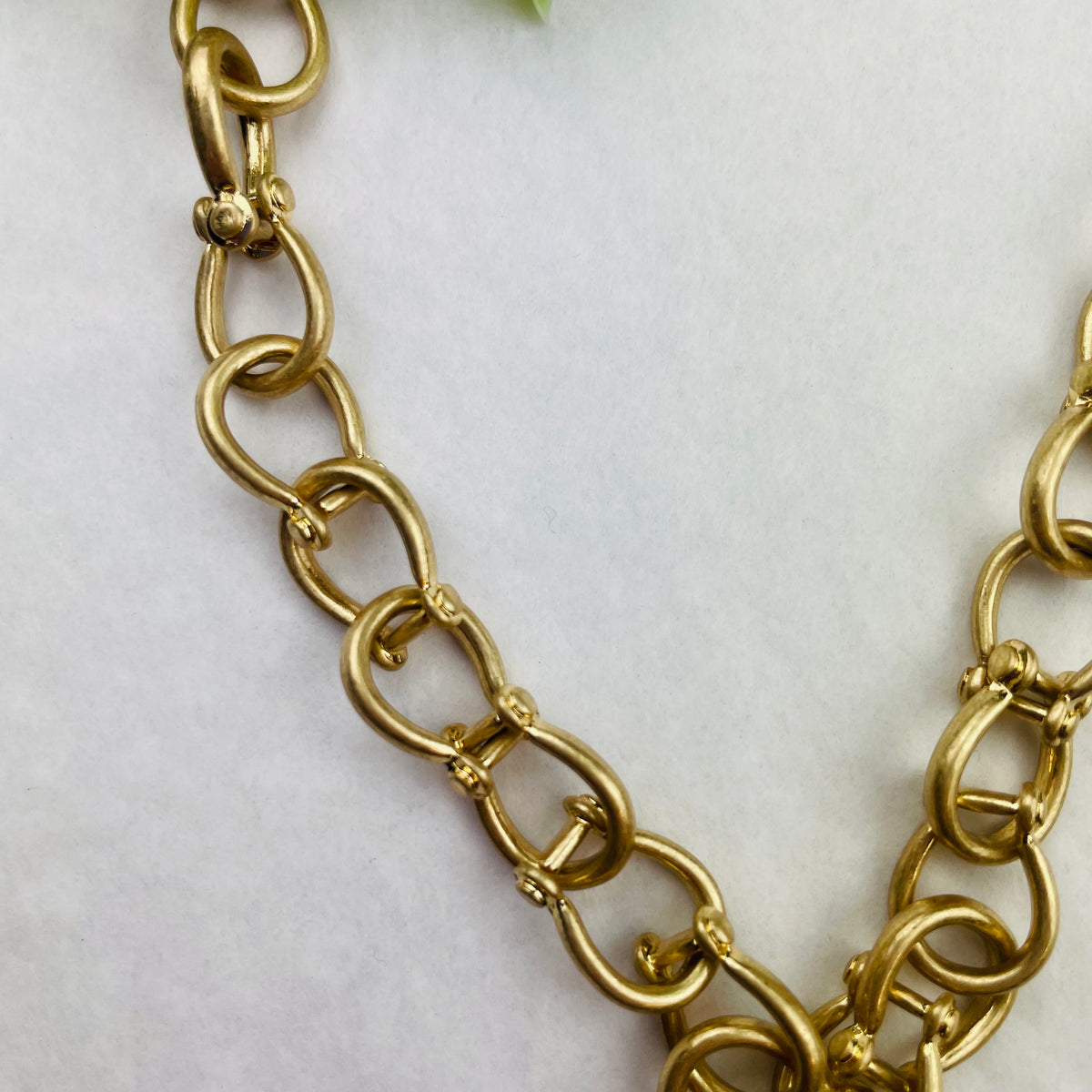 Stirrup Chain Necklace - Multiple Metals