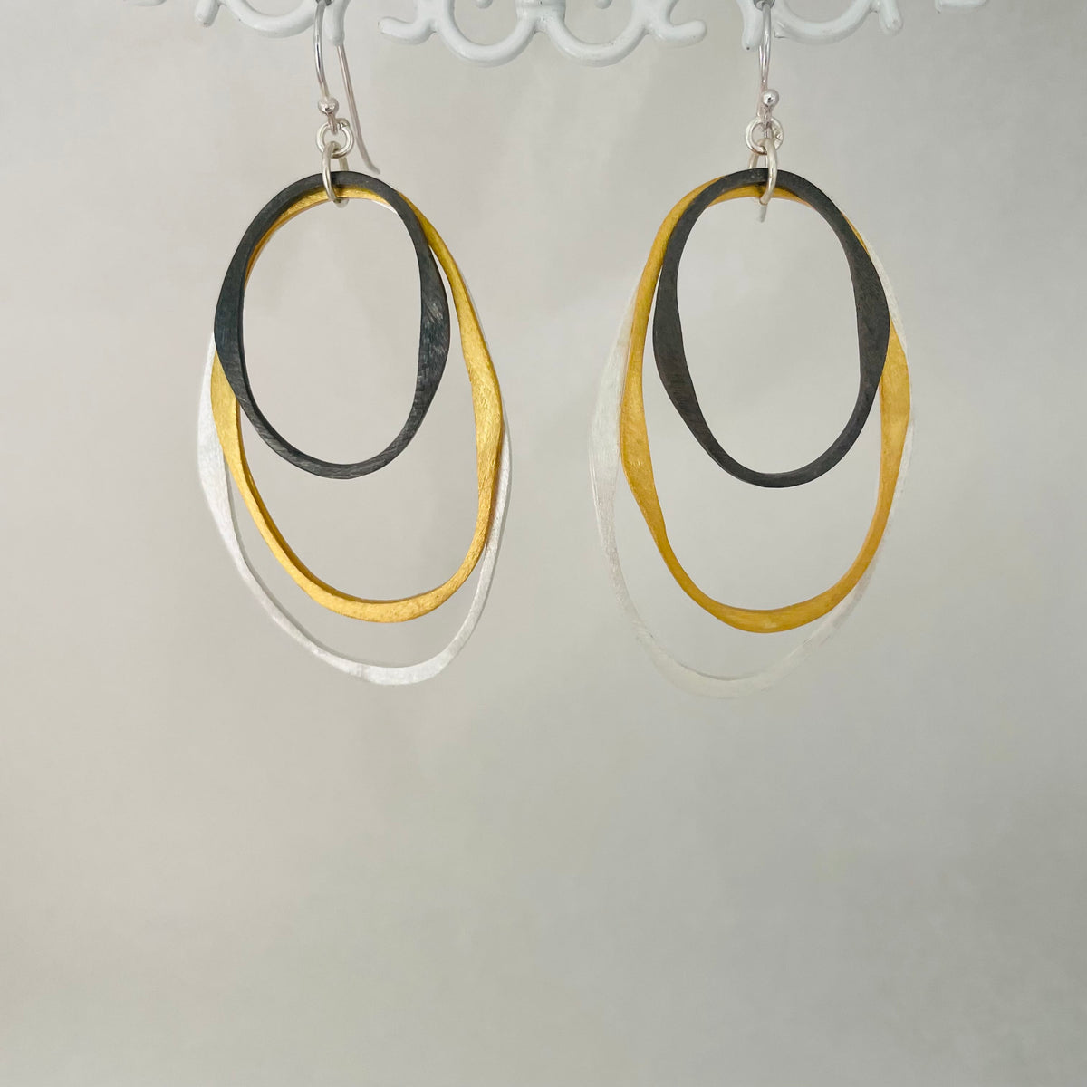 L.E. Leonard 3 Tone Oval Hoop Earrings