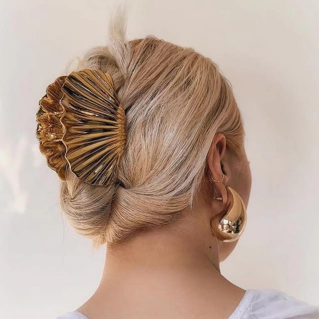 Large Metal Shell Hair Claw - Multiple Metals