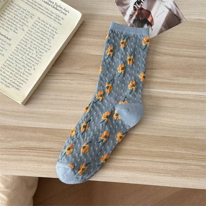 Dotted Garden Floral Crew Socks - Multiple Colors