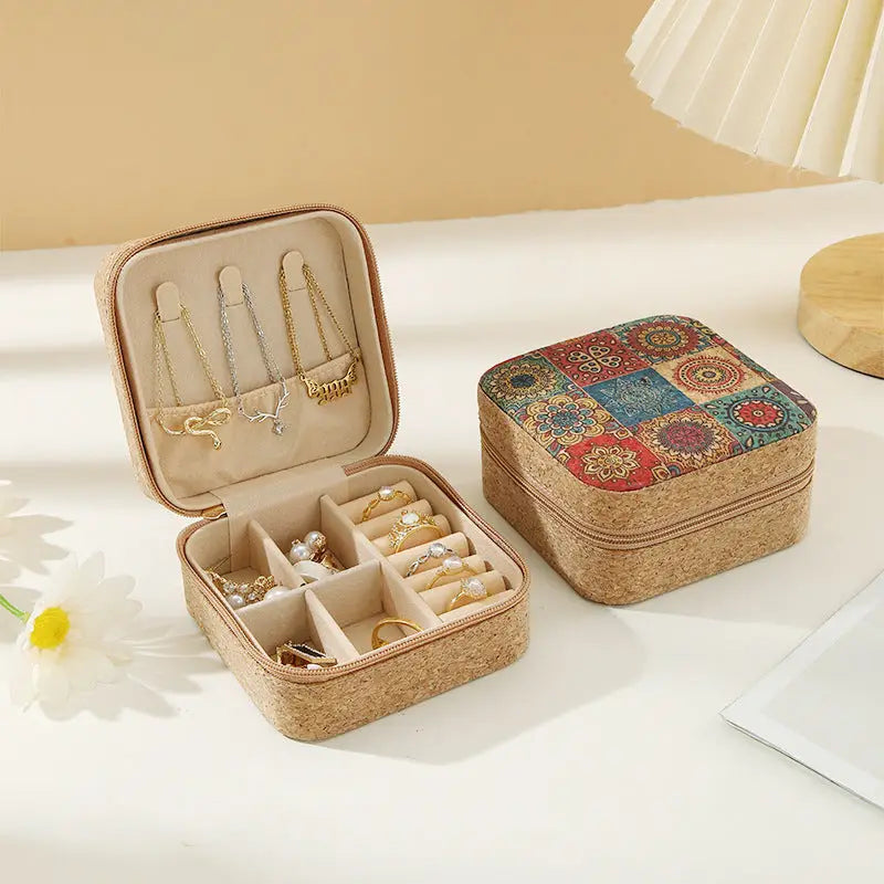 Vintage Square Floral Cork Travel Jewelry Case
