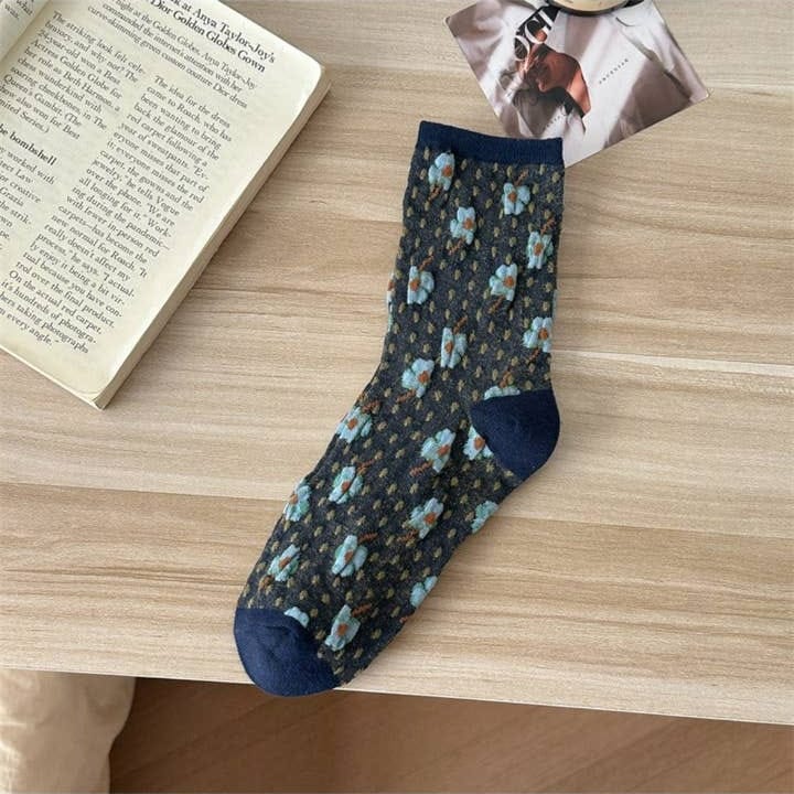 Dotted Garden Floral Crew Socks - Multiple Colors
