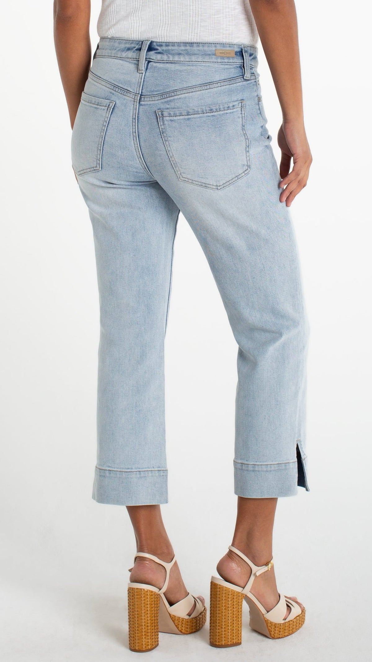 Liverpool Kennedy Crop Straight with Wide Hem and Slit